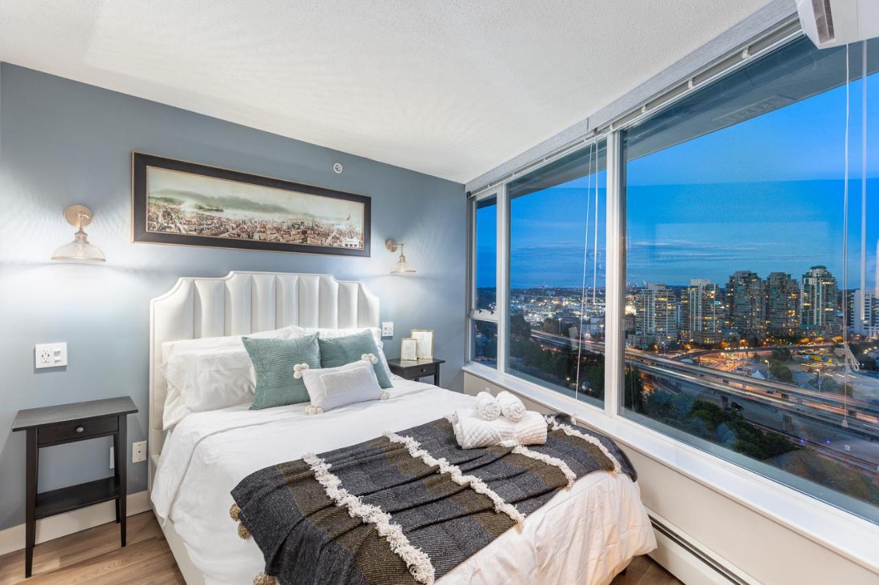 Condo In Downtown Vancouver - Near Rogers Arena Экстерьер фото